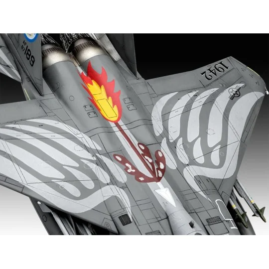 F-15E Strike Eagle, 1/72 - Revell 3841 F-15E Strike Eagle, 1/72 - Revell 3841