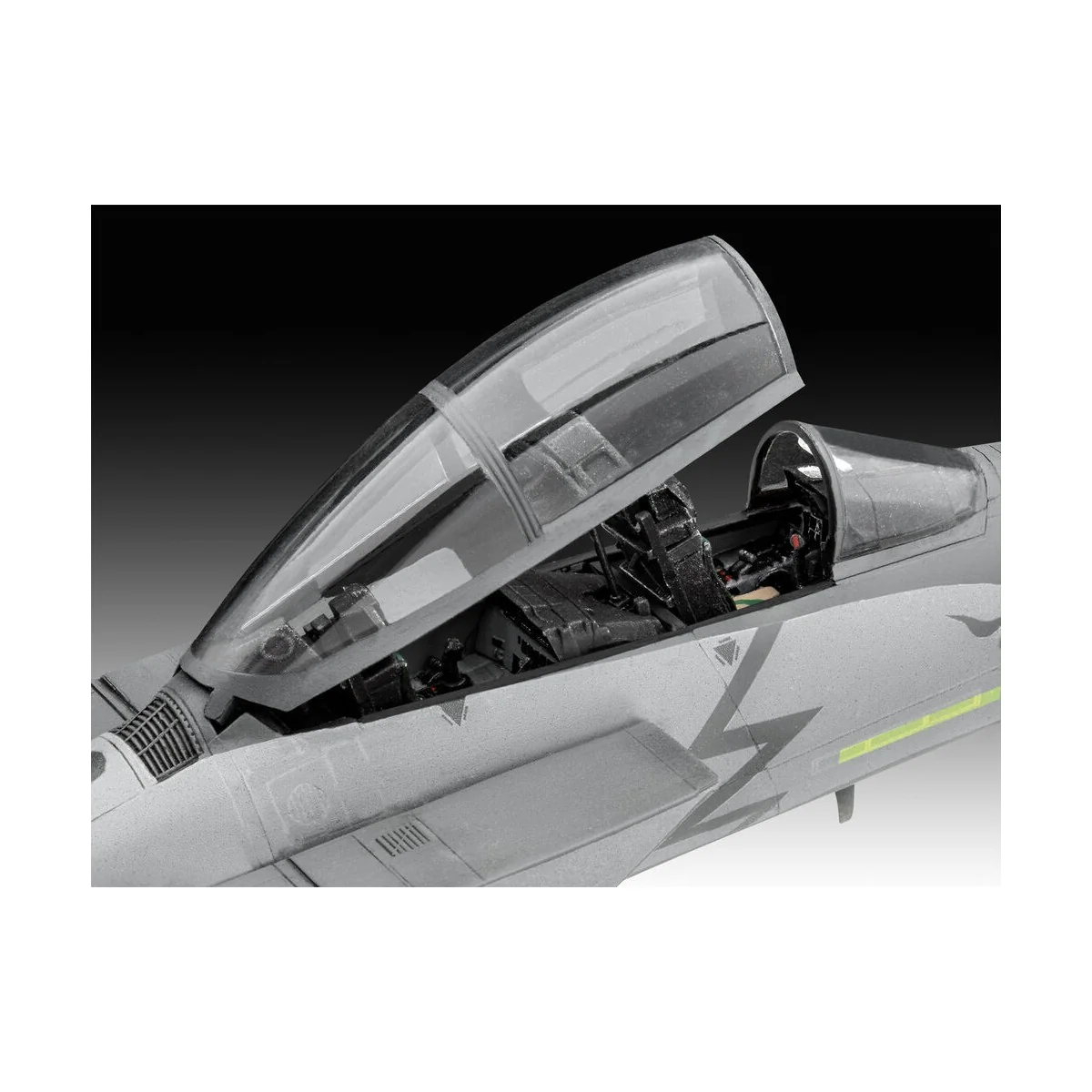 F-15E Strike Eagle, 1/72 - Revell 3841 F-15E Strike Eagle, 1/72 - Revell 3841