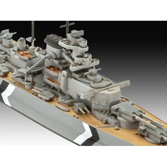 The Legendary Bismarck, 1/700 - Revell 05637 The Legendary Bismarck, 1/700 - Revell 05637