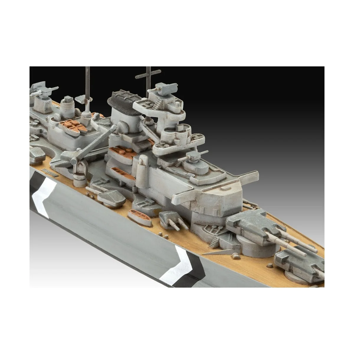 The Legendary Bismarck, 1/700 - Revell 05637 The Legendary Bismarck, 1/700 - Revell 05637