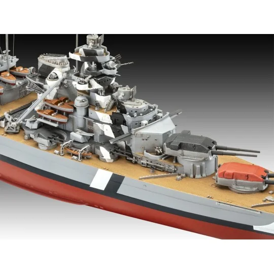 The Legendary Bismarck, 1/700 - Revell 05637 The Legendary Bismarck, 1/700 - Revell 05637