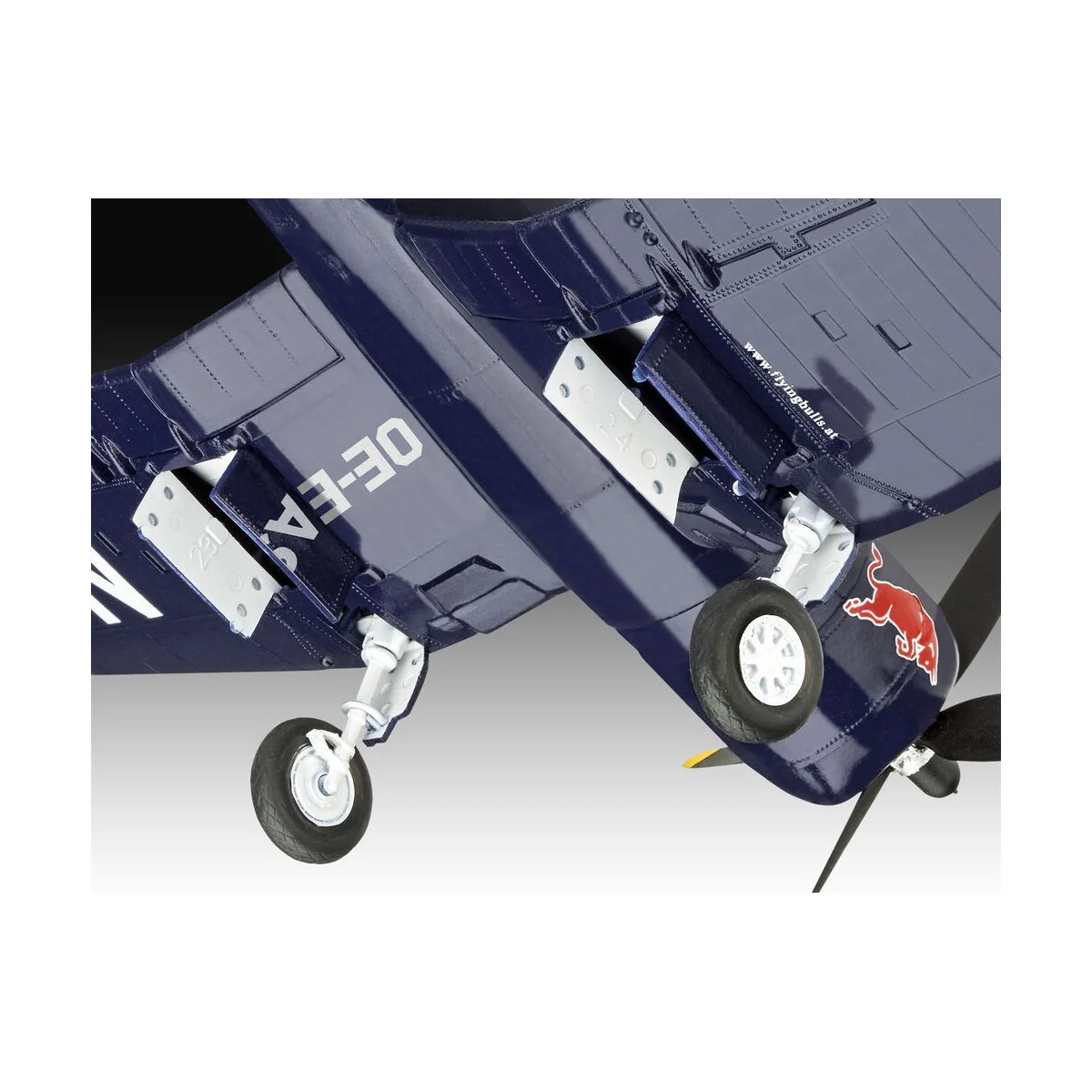 Flying Bulls F4U-4 Corsair, 1/48 - Revell 05641 Flying Bulls F4U-4 Corsair, 1/48 - Revell 05641