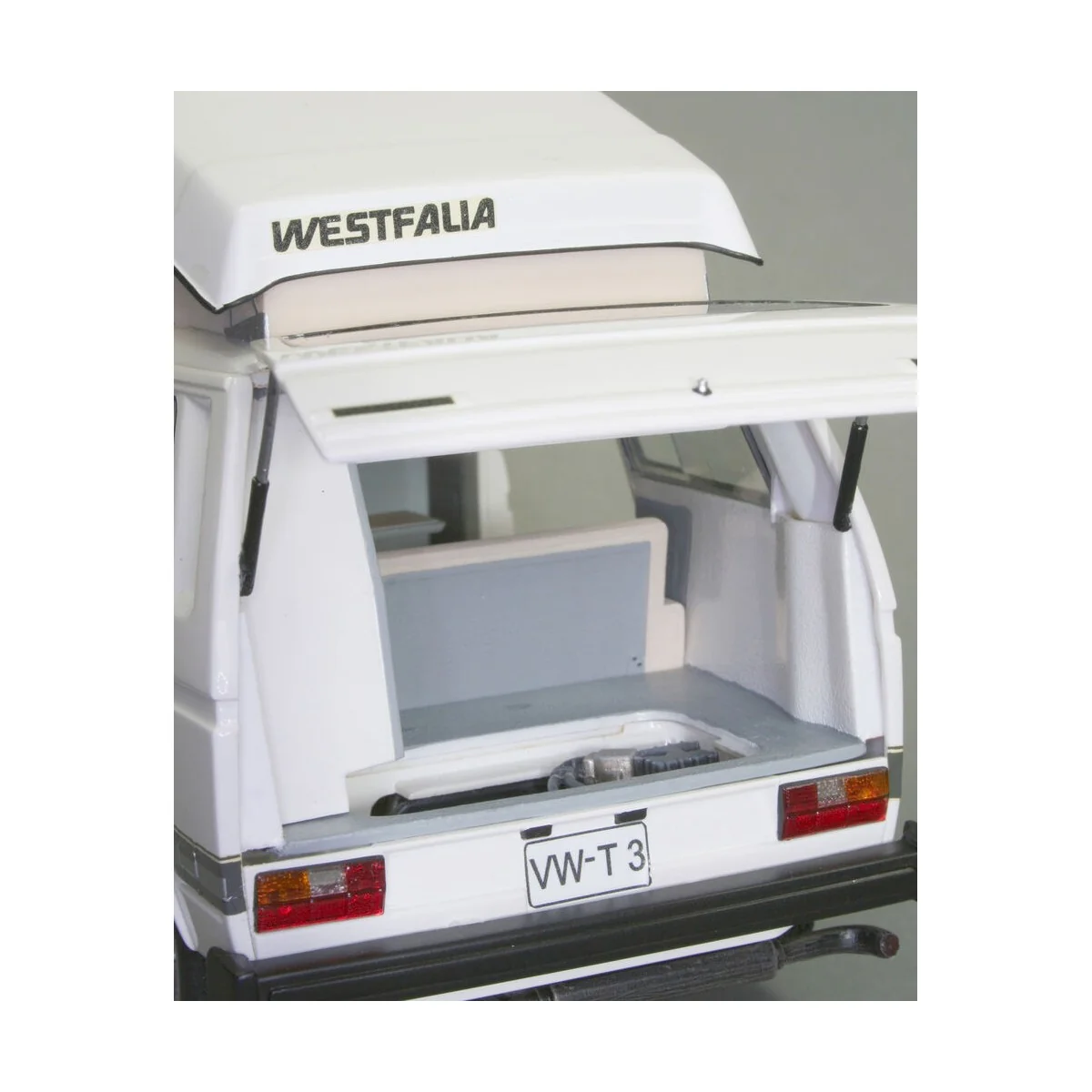 Volkswagen T3 "Camper, 1/25 - Revell 07344 Volkswagen T3 "Camper, 1/25 - Revell 07344