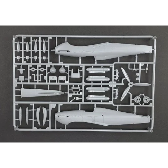 Hurricane Mk IIb, 1/48 - Arma Hobby 40007 Hurricane Mk IIb, 1/48 - Arma Hobby 40007