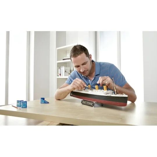 Geschenkset "100 Jahre Titanic - Revell 05715
