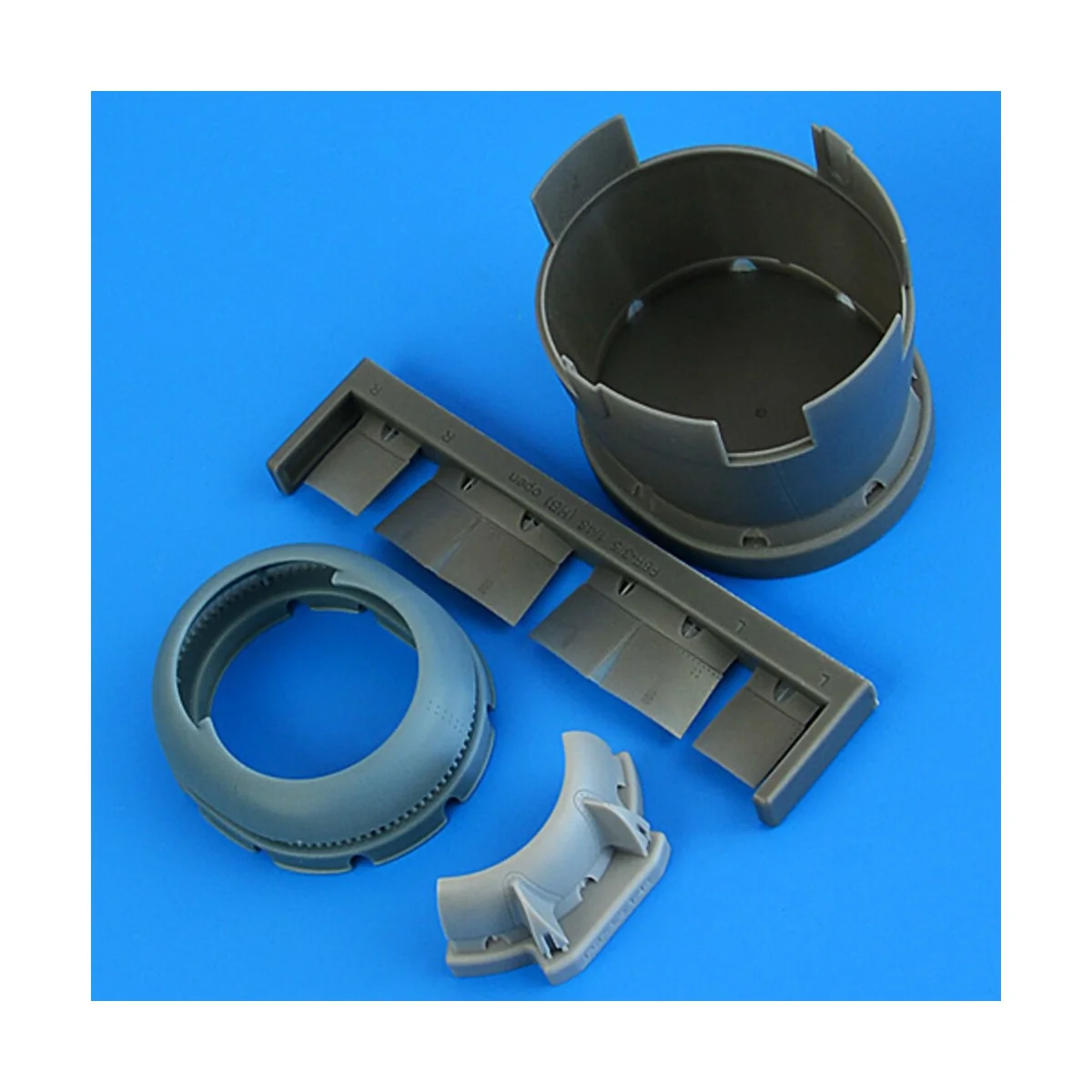 F6F-3 Hellcat cowling late - opened flaps for Hobby Boss, 1/48 - Qu... F6F-3 Hellcat cowling late - opened flaps for Hobby Boss, 1/48 - Qu...