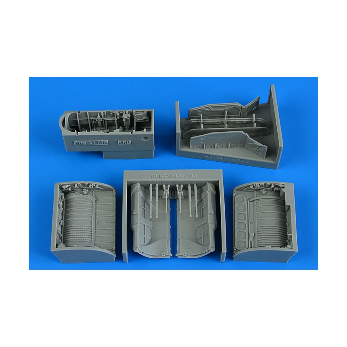 MiG-21MF Fishbed-J wheel bay for Trumpeter, 1/32 - Aires 2296 MiG-21MF Fishbed-J wheel bay for Trumpeter, 1/32 - Aires 2296