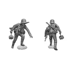 German Infantrymen before the attack. WWI era. Achtung, Panzer!, 1/... 2