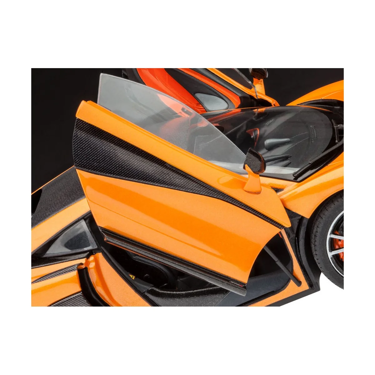 McLaren 570S, 1/24 - Revell 07051