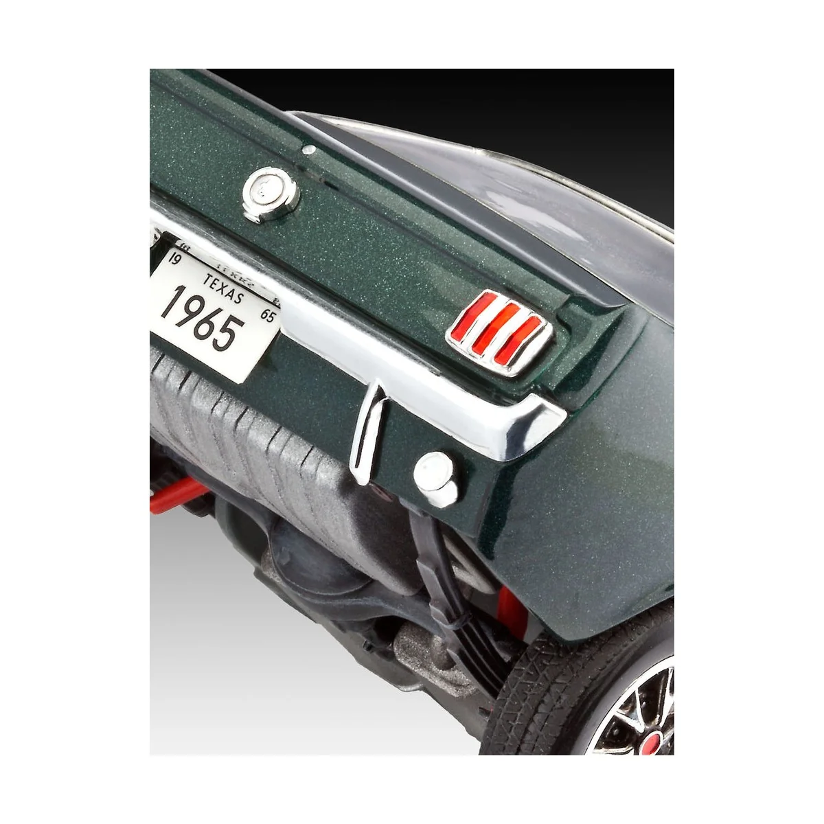 1965 Ford Mustang 2+2 Fastback, 1/24 - Revell 07065