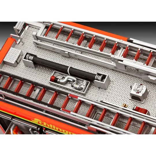 Schlingmann LF 20/16, 1/24 - Revell 07404