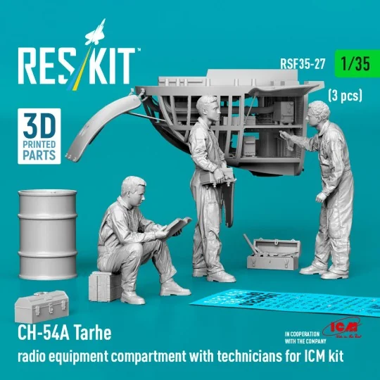 CH-54A Tarhe radio equipment compartment with technicians (3 pcs) (... CH-54A Tarhe radio equipment compartment with technicians (3 pcs) (...
