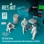 CH-54A Tarhe radio equipment compartment with technicians (3 pcs) (... CH-54A Tarhe radio equipment compartment with technicians (3 pcs) (...