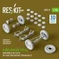 Kubelwagen typ.82 road wheels set (5 pcs) off-road tires w/front to... Kubelwagen typ.82 road wheels set (5 pcs) off-road tires w/front to...