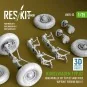Kubelwagen typ.82 road wheels set (5 pcs) sand tires w/front torsio... Kubelwagen typ.82 road wheels set (5 pcs) sand tires w/front torsio...