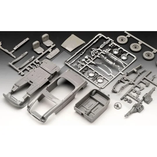 MGB Roadster - 75 Years Plastic Modelling, 1/32 - Revell 07753 MGB Roadster - 75 Years Plastic Modelling, 1/32 - Revell 07753