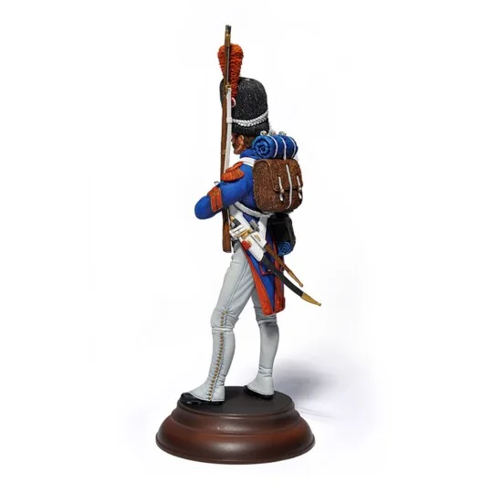 Imperial Guard French Grenadier. Napoleonic Wars, 1/16 - MiniArt 16017 Imperial Guard French Grenadier. Napoleonic Wars, 1/16 - MiniArt 16017