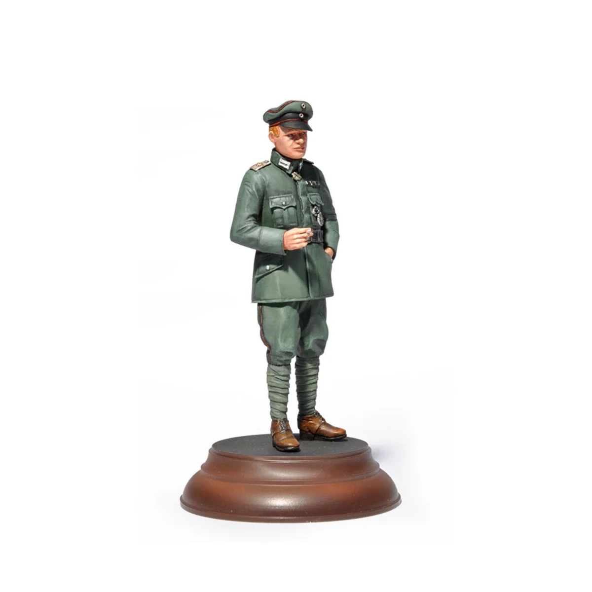 Ernst Udet. WW1 Flying Ace, 1/16 - MiniArt 16030 Ernst Udet. WW1 Flying Ace, 1/16 - MiniArt 16030