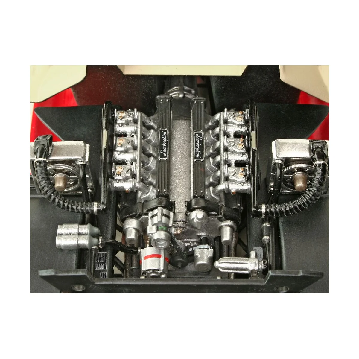 Lamborghini Countach LP500S, 1/24 - Revell 07730