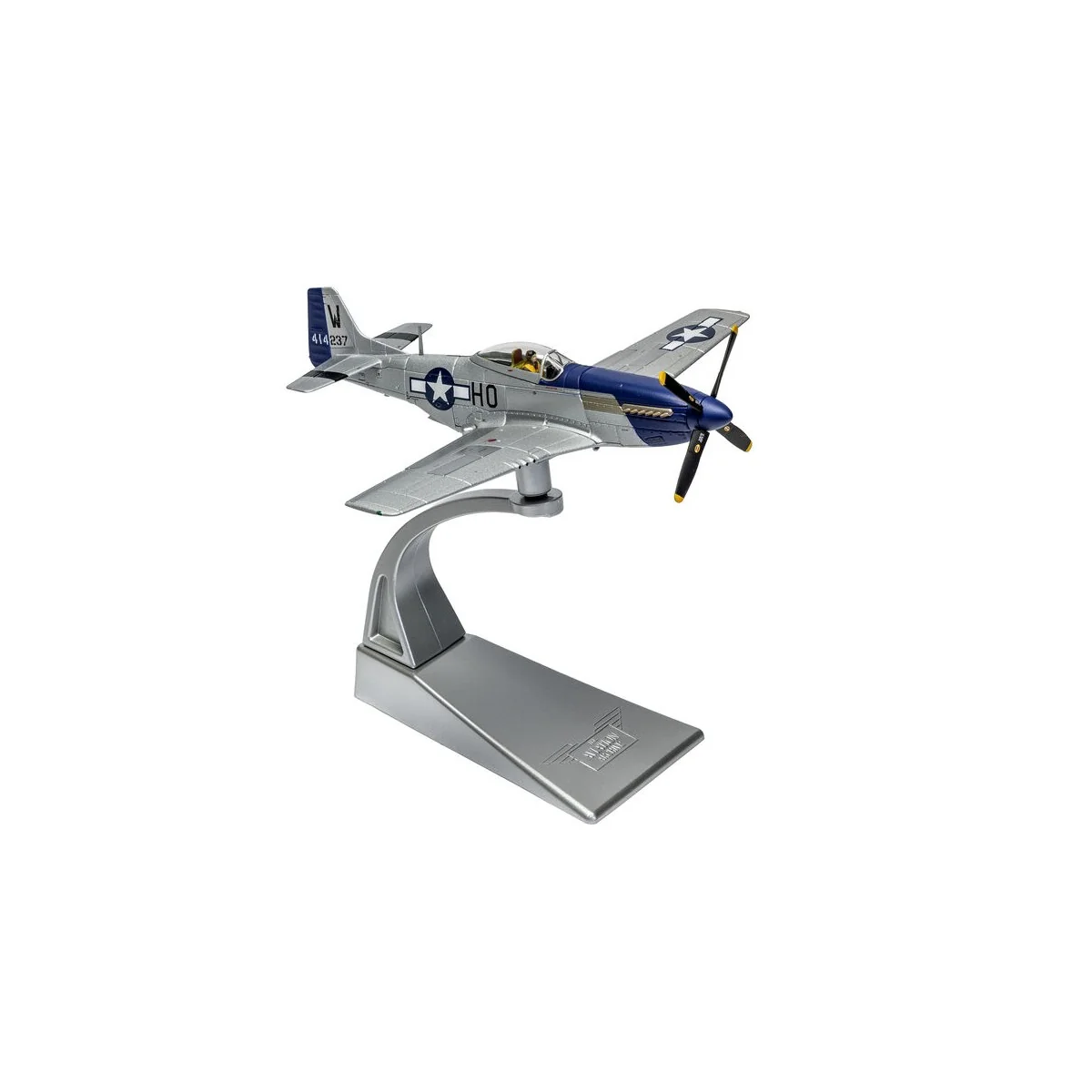 North American P-51D Mustang, ‘Moonbeam McSWINE’, William T. ‘Bill’... North American P-51D Mustang, ‘Moonbeam McSWINE’, William T. ‘Bill’...