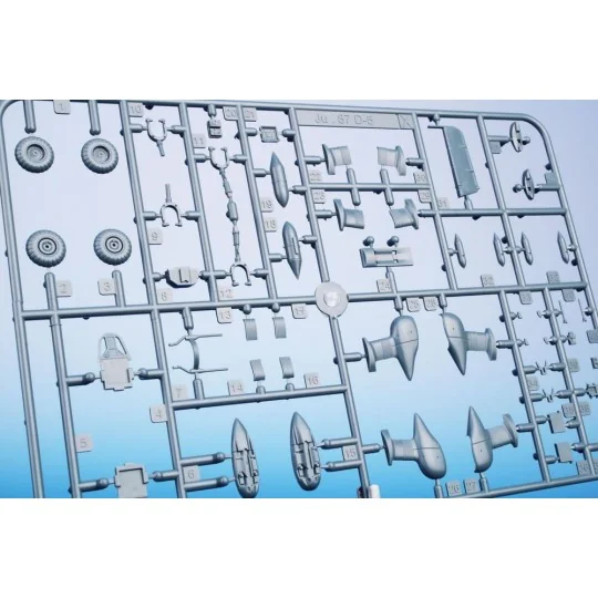 Junkers Ju 87D-1/3 'Combat & Captured', 1/72 - Special Hobby 100-SH... Junkers Ju 87D-1/3 'Combat & Captured', 1/72 - Special Hobby 100-SH...