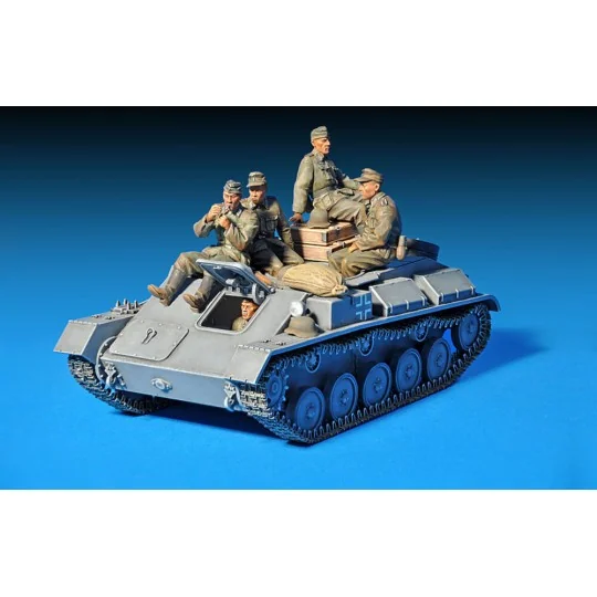 German Artillery Tractor T-70 & Gun FK 288 w/crew, 1/35 - MiniArt 3... German Artillery Tractor T-70 & Gun FK 288 w/crew, 1/35 - MiniArt 3...