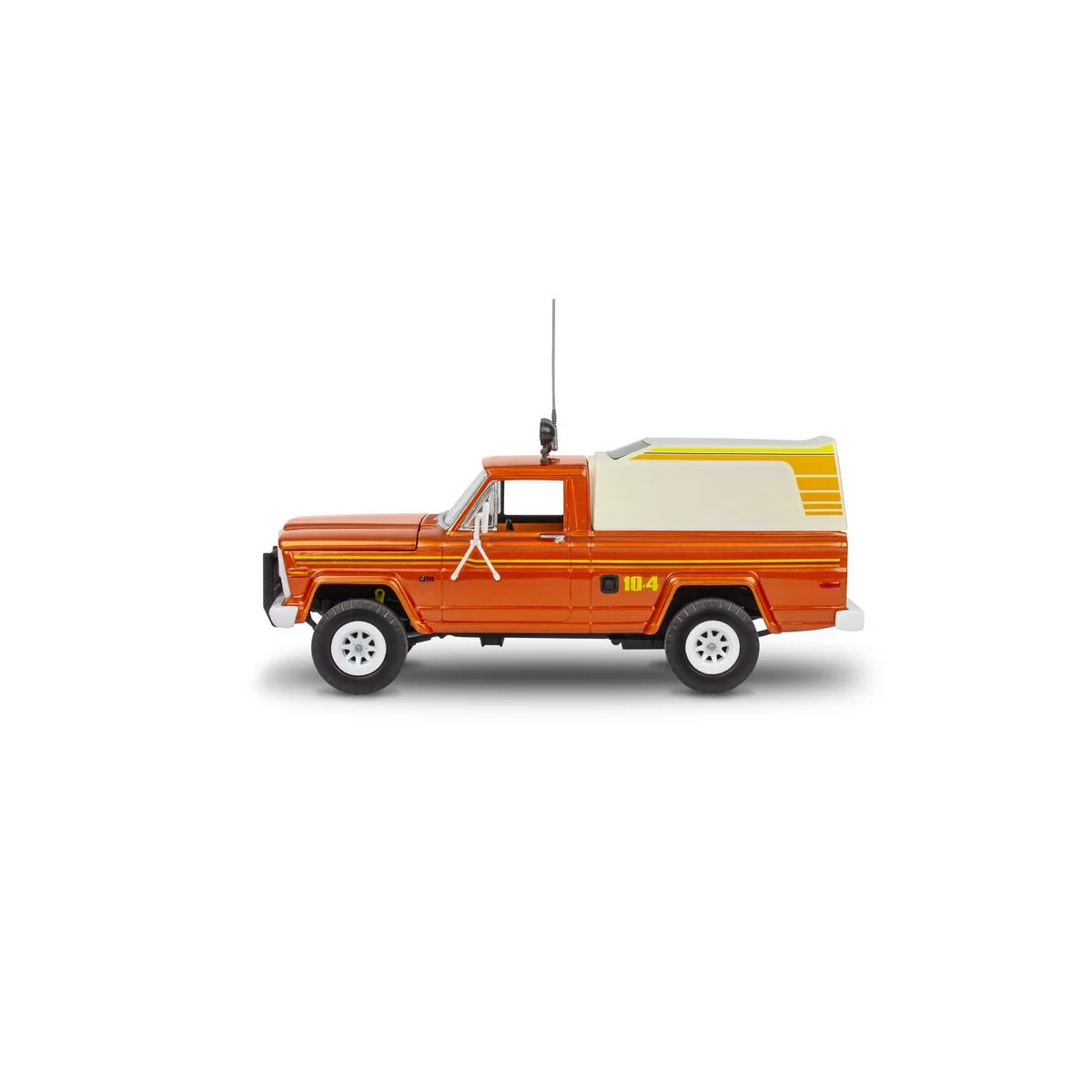 Jeep J-10 pickup with camper, 1/24 - Revell 14568