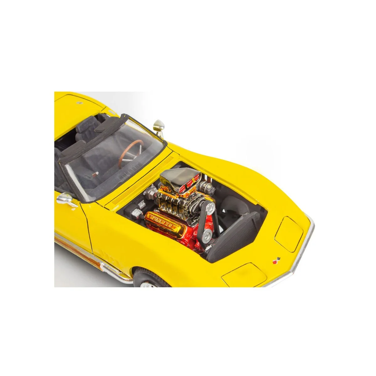'68 Corvette L-88 Roadster, 1/25 - Revell 14572 '68 Corvette L-88 Roadster, 1/25 - Revell 14572