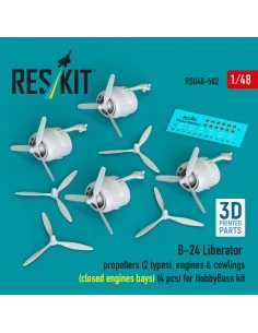B-24 Liberator propellers (2 types), engines & cowlings (closed eng... 2