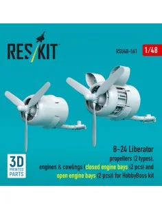 B-24 Liberator propellers (2 types), engines & cowlings (closed eng... 2