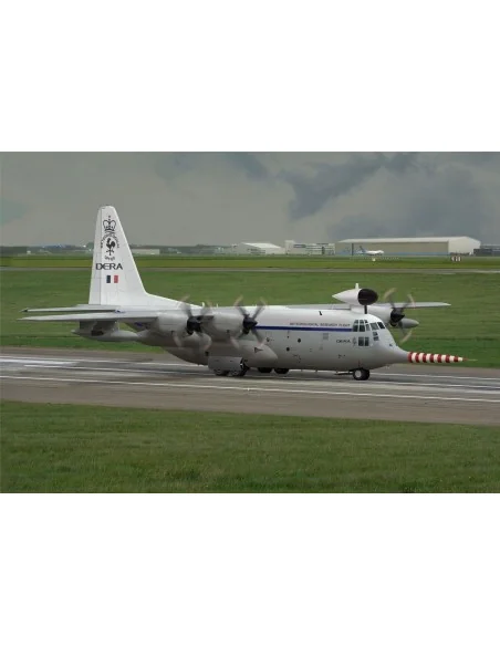 C-130K W2 Snoopy research aircraft, 1/144 - Sova-M SVM-14004