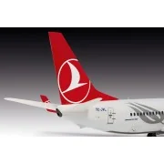 Model Set Boeing 737-800 Turkish Airlines, 1/144 - Revell 63772