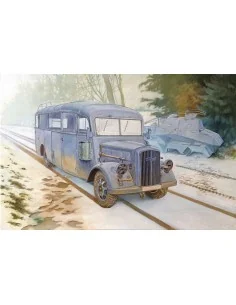 Opel Blitz 3.6-47 Omnibus W39 Ludewig, 1/35 - Roden 807