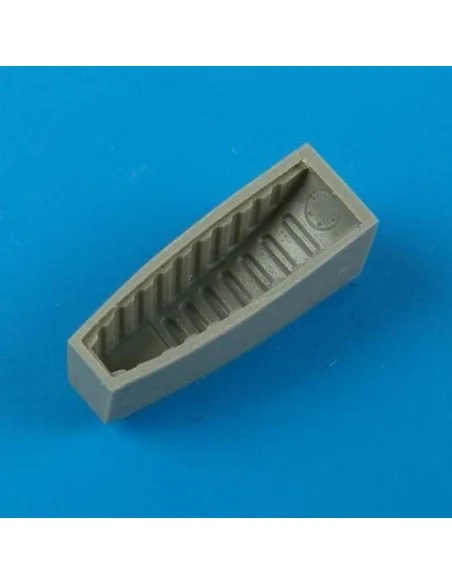 A-1D skyraider rear wheel well for Hasegawa kit, 1/72 - Quickboost ...