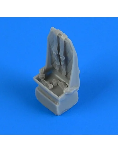 Hawker Typhoon seat with safety belts for Airfix, 1/72 - Quickboost...