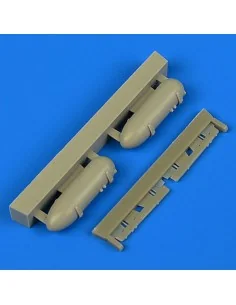 Kawasaki Ki-61-Id Hien drop tanks w.pylo for Tamiya, 1/72 - Quickbo...