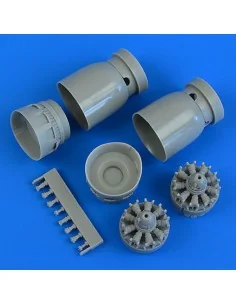 B-26K Counter Invader correct cowlings & engines for Italeri, 1/72 ...