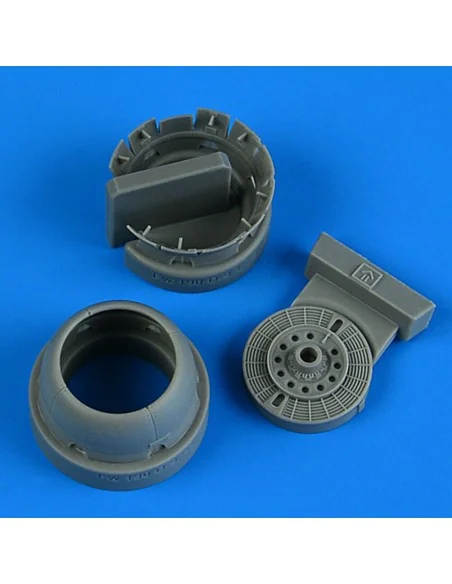 Fw 190D-9 cowling & cooling flaps (opened), 1/72 - Quickboost QB72 692