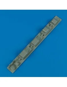 F-16A/B Netz chaff/flare dispensers and antennas, 1/32 - Quickboost...