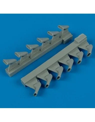 Spitfire Mk.IX exhaust - fishtail (HAS), 1/32 - Quickboost QB32 078