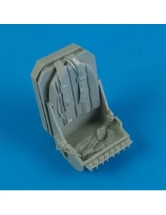 Spitfire seat with safety belts, 1/32 - Quickboost QB32 110
