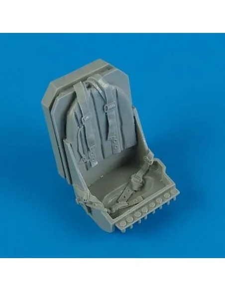 Spitfire seat with safety belts, 1/32 - Quickboost QB32 110