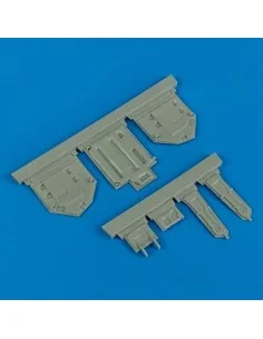 F-86 Sabre undercarriage covers f.Kinete, 1/32 - Quickboost QB32 129