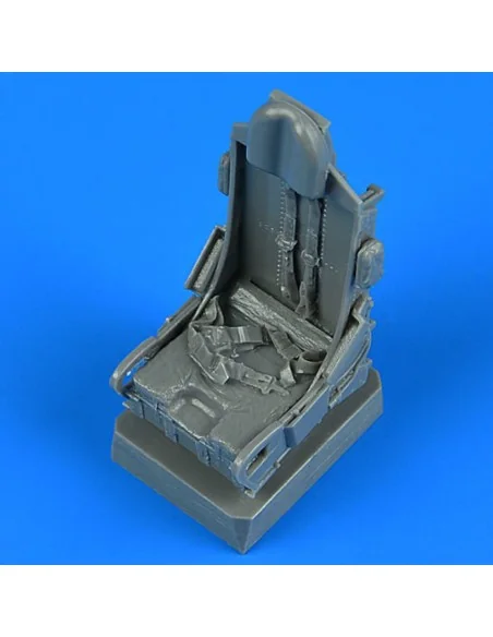 F-100 Super Sabre ejection seat with safety belts f.Trumpeter, 1/32...