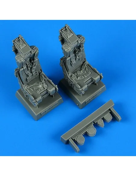 F-4 Phantom II ejection seats with safety belts, 1/32 - Quickboost ...