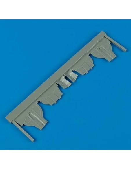 MiG-3 undercarriage covers Für Trumpeter Bausatz, 1/48 - Quickboost...
