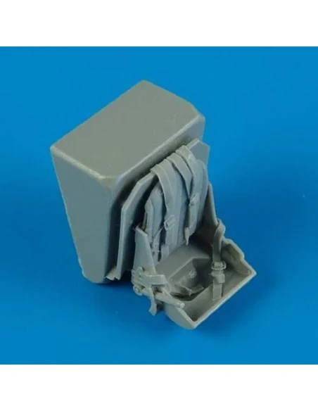 Spitfire seat with safety belts, 1/48 - Quickboost QB48 401