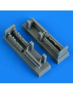 Mil Mi-8MT/Mi-17 loaded ASO-2V flare dispensers AMK, 1/48 - Quickbo...