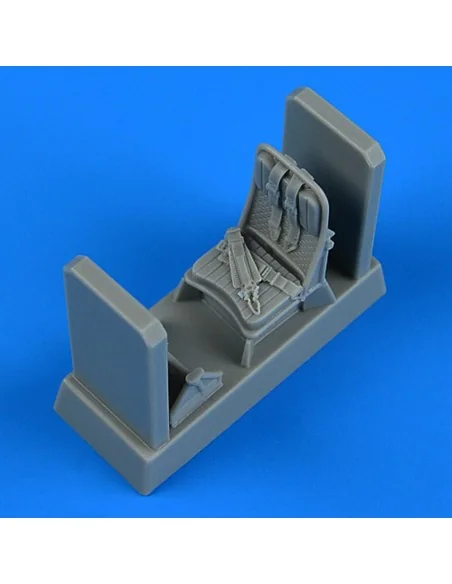 Z-37 ?melák seat w/ seatbelts, 1/48 - Quickboost QB49 089