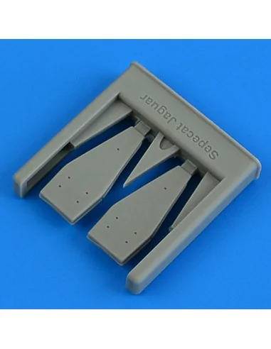 Sepecat Jaguar GR.1/GR.1a bases for chaff and flare dispensers, 1/4...